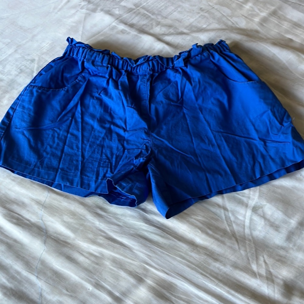 Janie and Jack girls blue cotton shorts in size 10